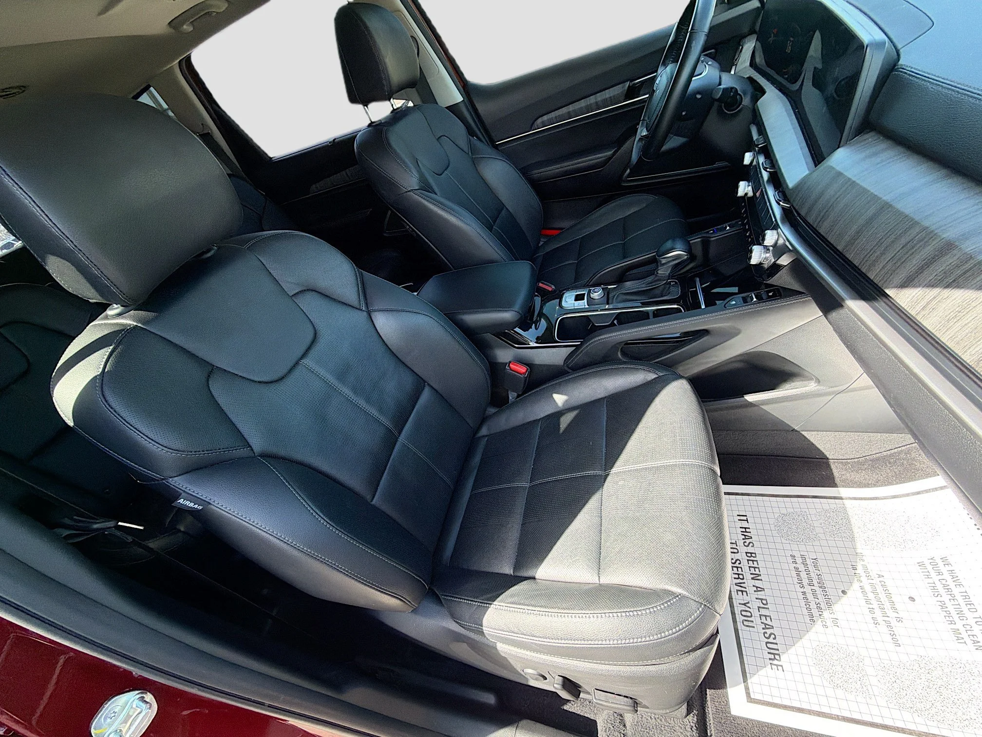 Used 2024 Dawning Red Kia EX image 16