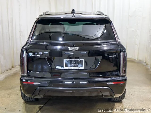 2026 Cadillac VISTIQ Luxury - Photo 8