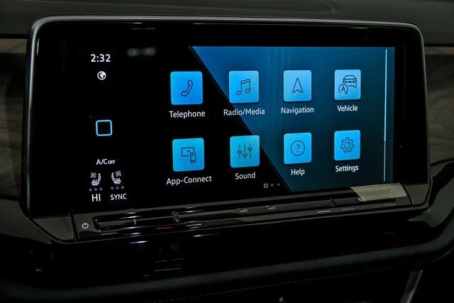 New 2026 Gray Volkswagen 2.0T SE w/Technology image 12