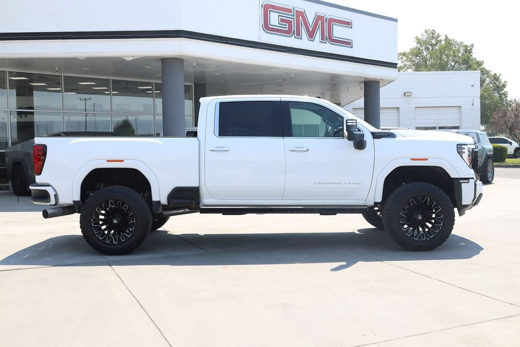 Used 2026 Summit White GMC Denali Ultimate image 7