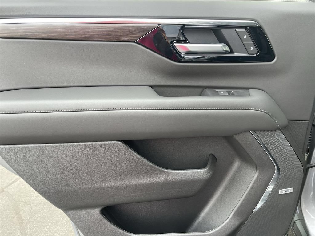 New 2026 Sterling Gray Metallic Chevrolet Z71 image 26