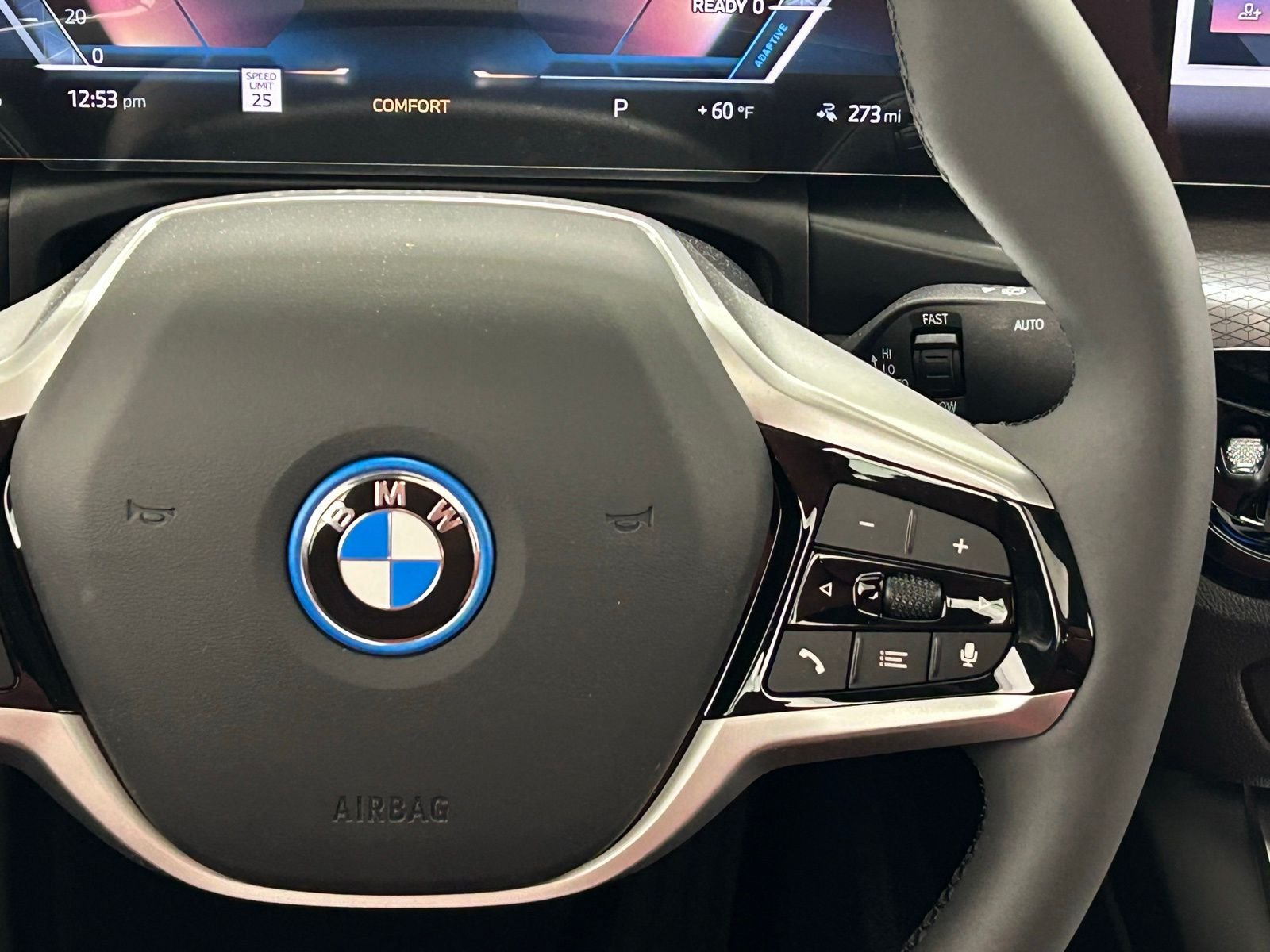New 2026 Skyscraper Grey Metallic BMW xDrive40 image 19
