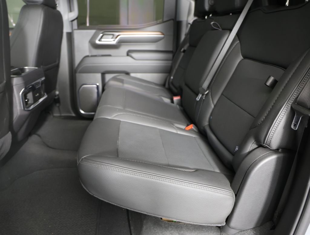 Used 2024 Sterling Metallic GMC Denali image 8