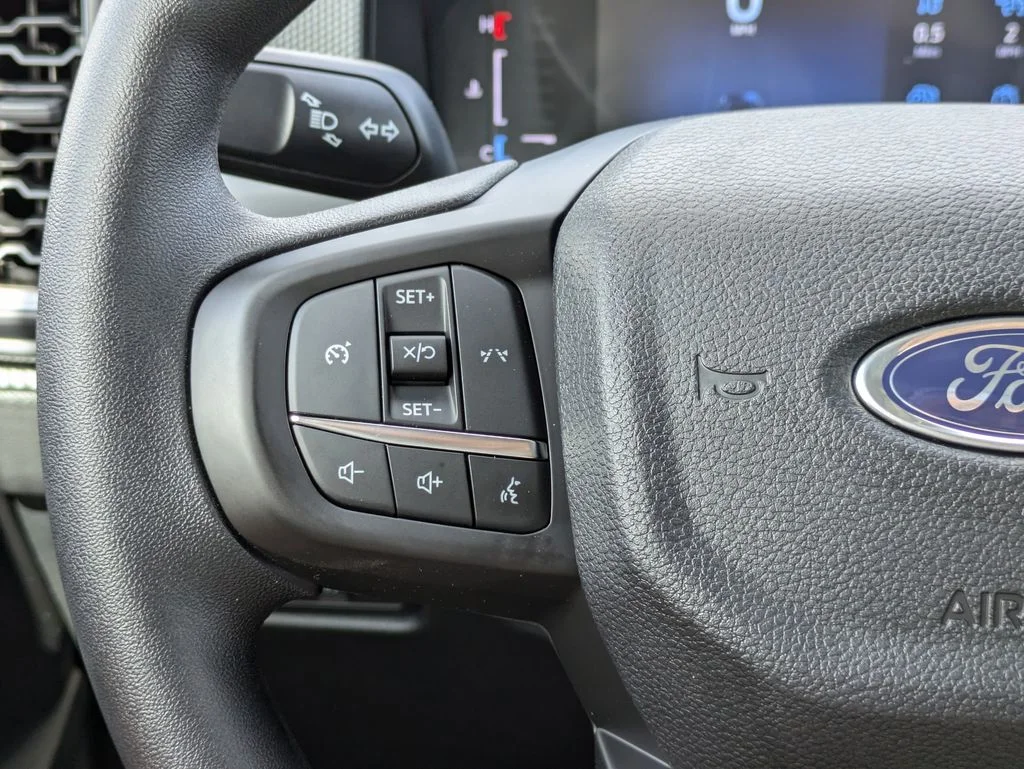 New 2026 Oxford White Ford XL image 24