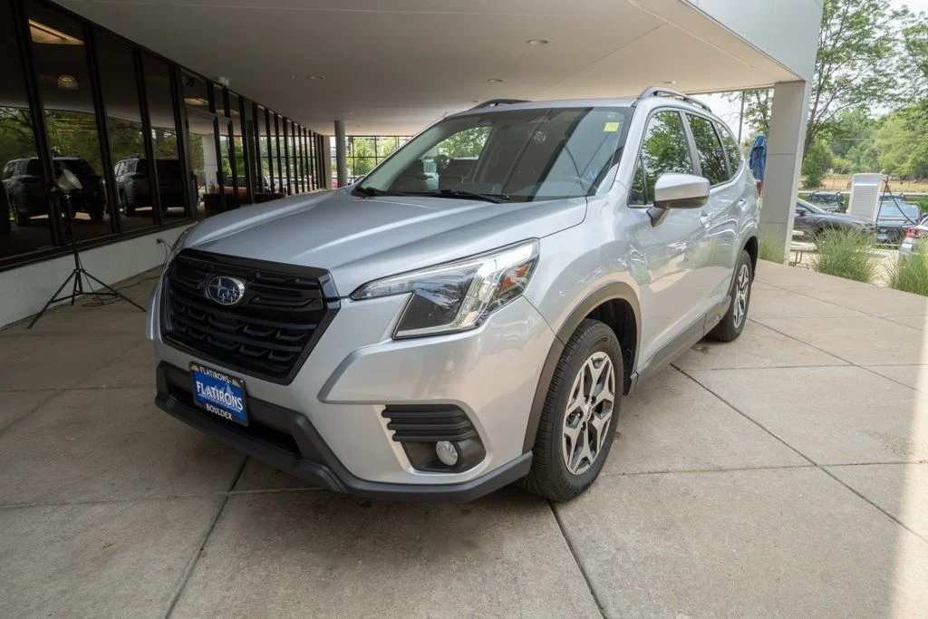 Used 2022 Silver Subaru Premium image 3