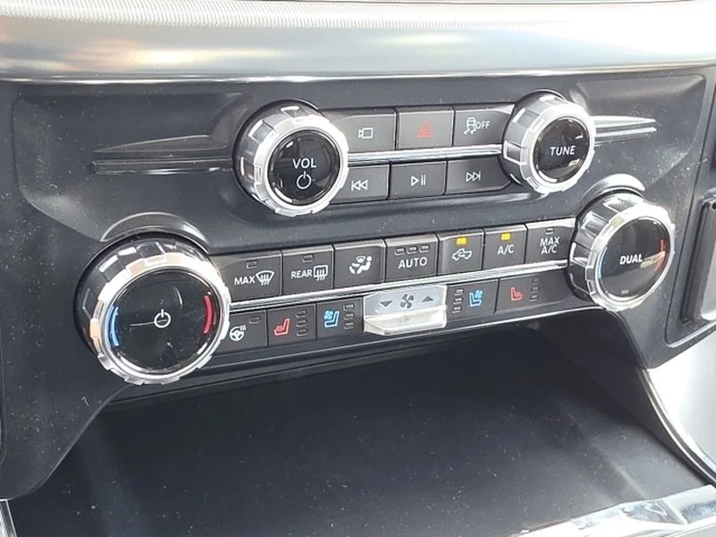 Certified Used 2026 Star White Ford LARIAT image 27