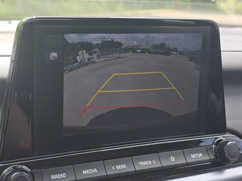 Used 2023 Red Kia LXS image 28