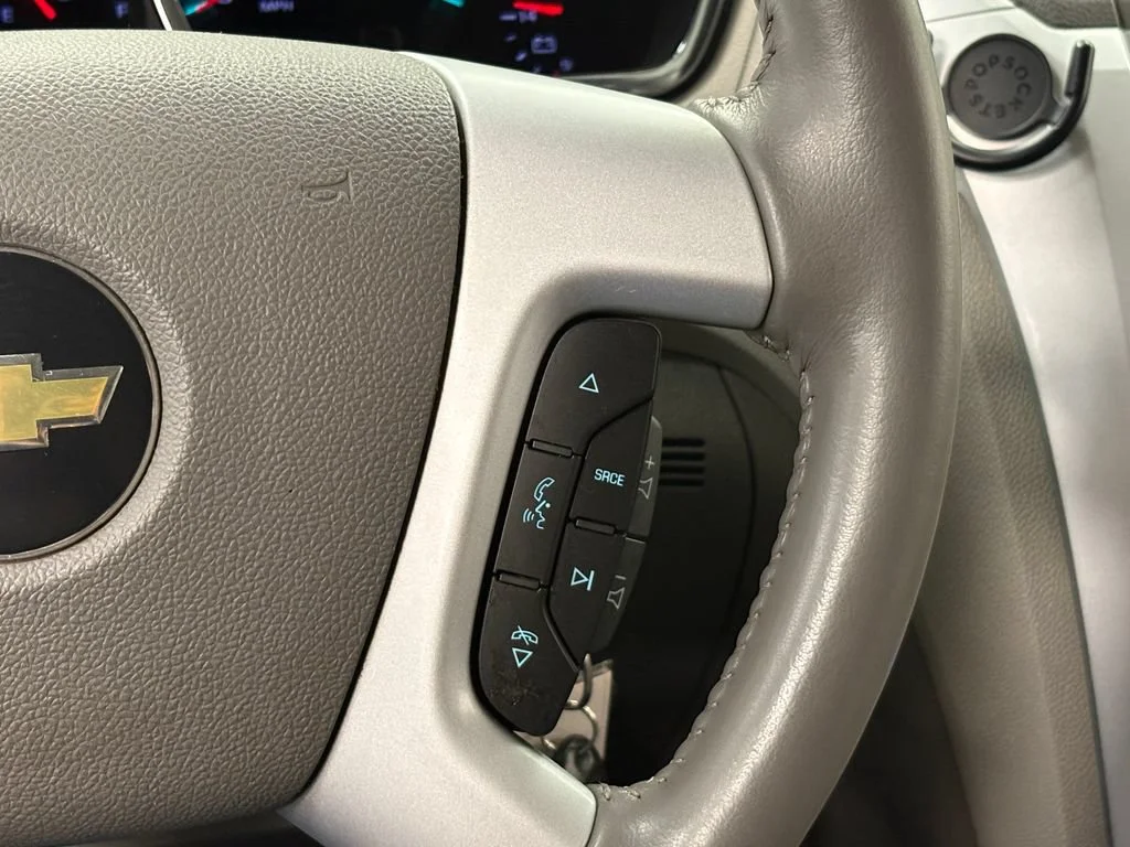 Used 2011 Red Jewel Tintcoat Chevrolet LT w/1LT image 23