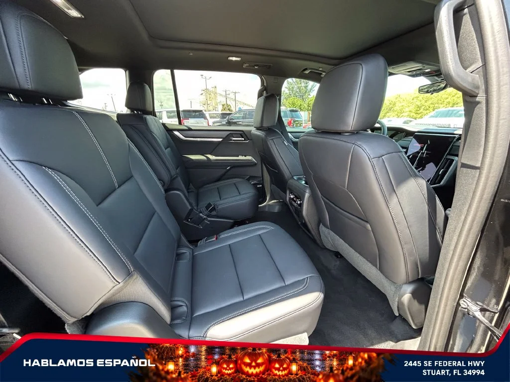 New 2027 Ebony Twilight Metallic GMC Elevation image 19