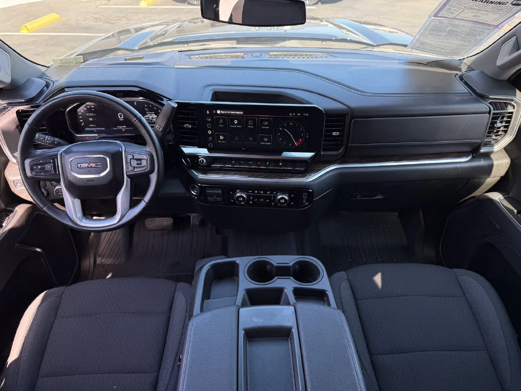 Used 2026 Titanium Rush Metallic GMC Elevation image 20