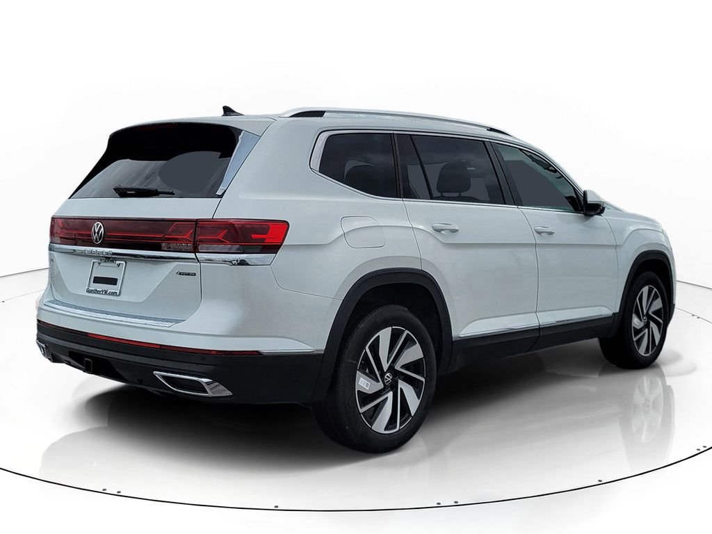 New 2026 White/off-white Volkswagen SE w/Technology image 3
