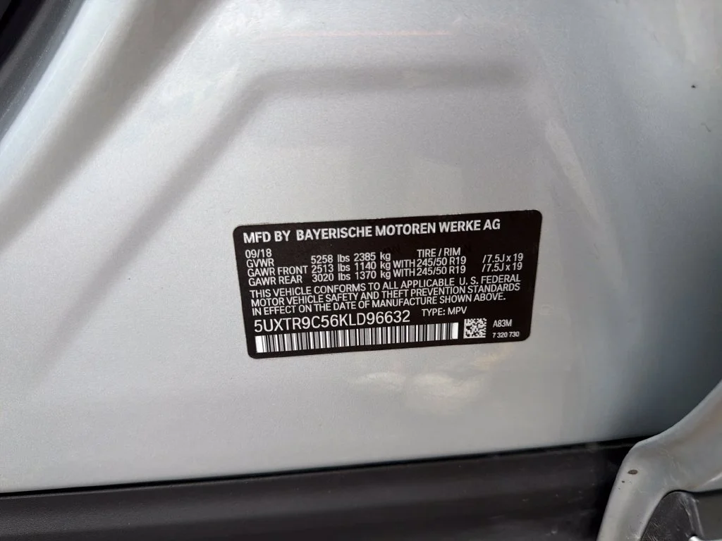 Used 2019 Silver BMW xDrive30i image 30