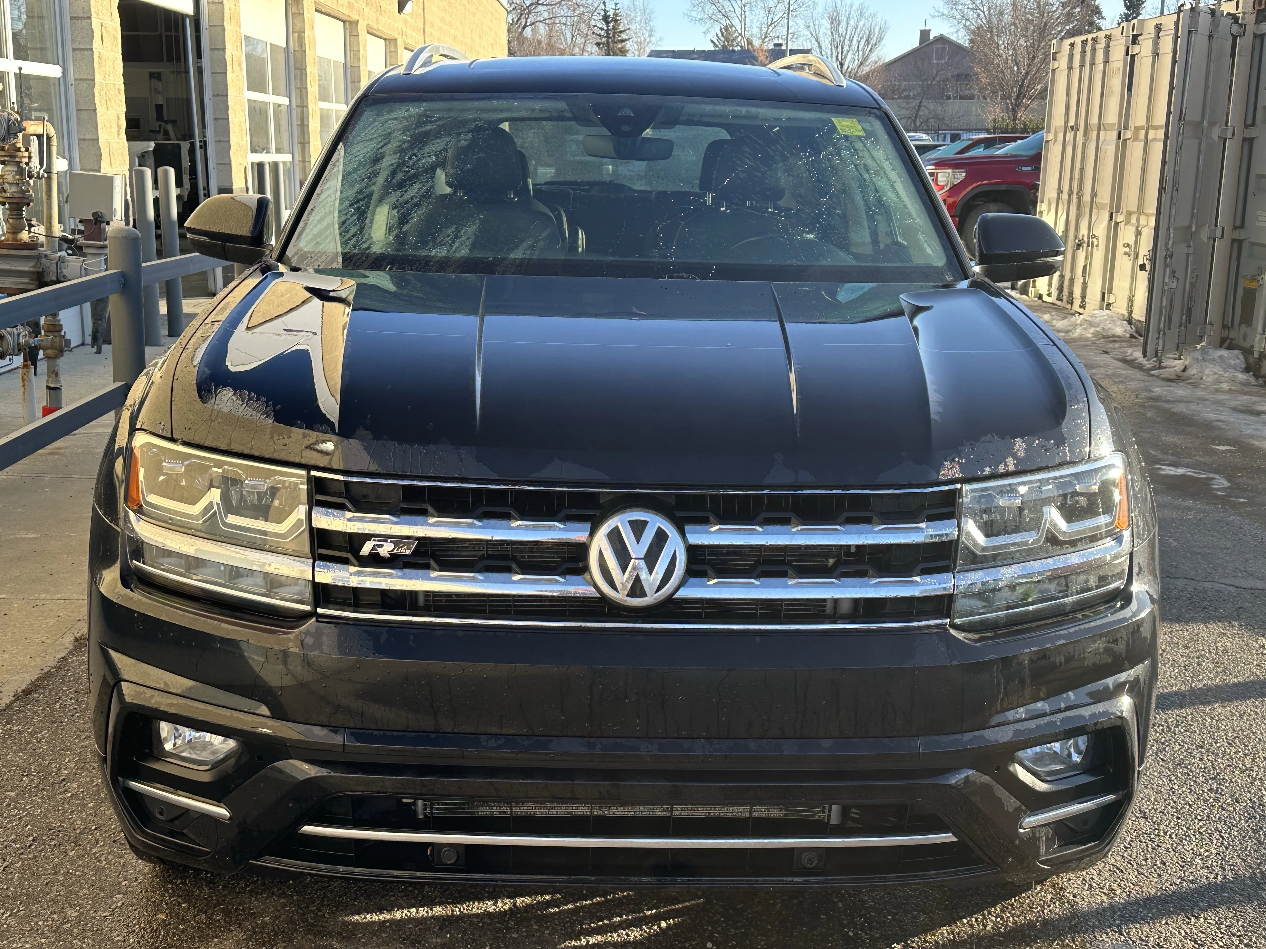 Certified Used 2019 Black Volkswagen Execline image 2