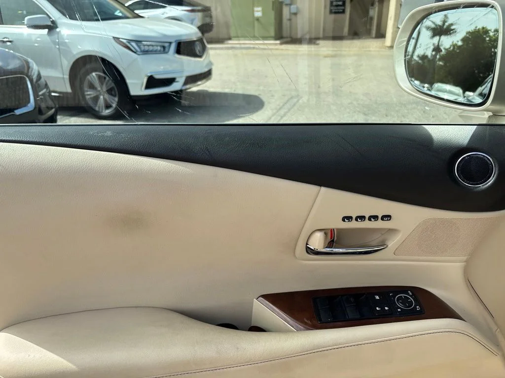 Used 2014 Beige Lexus 350 image 16