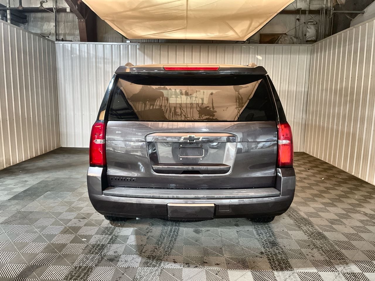 Used 2018 TUNGSTEN METALLIC Chevrolet LT image 30