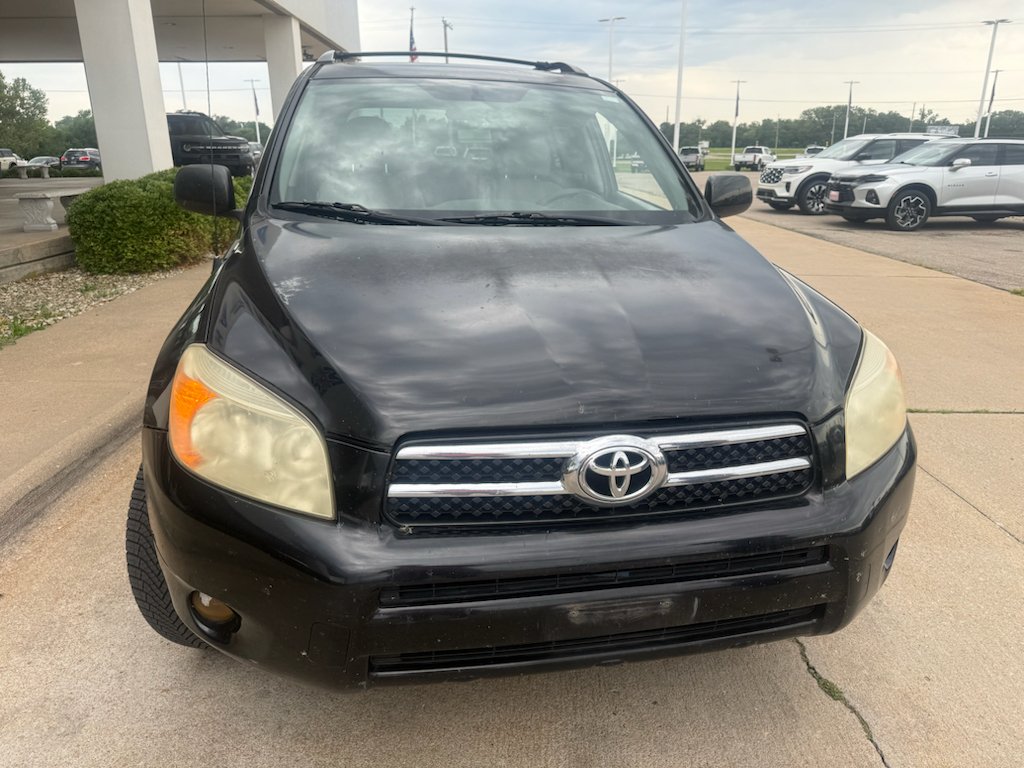 Used 2007  Toyota Limited image 7