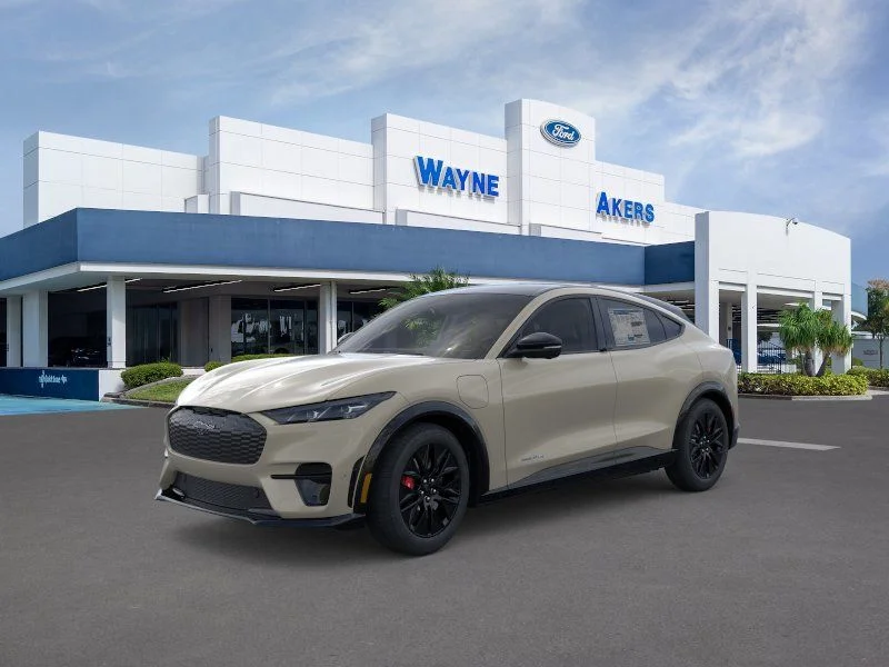 2025 Ford Mustang-Mach-e Premium's photo