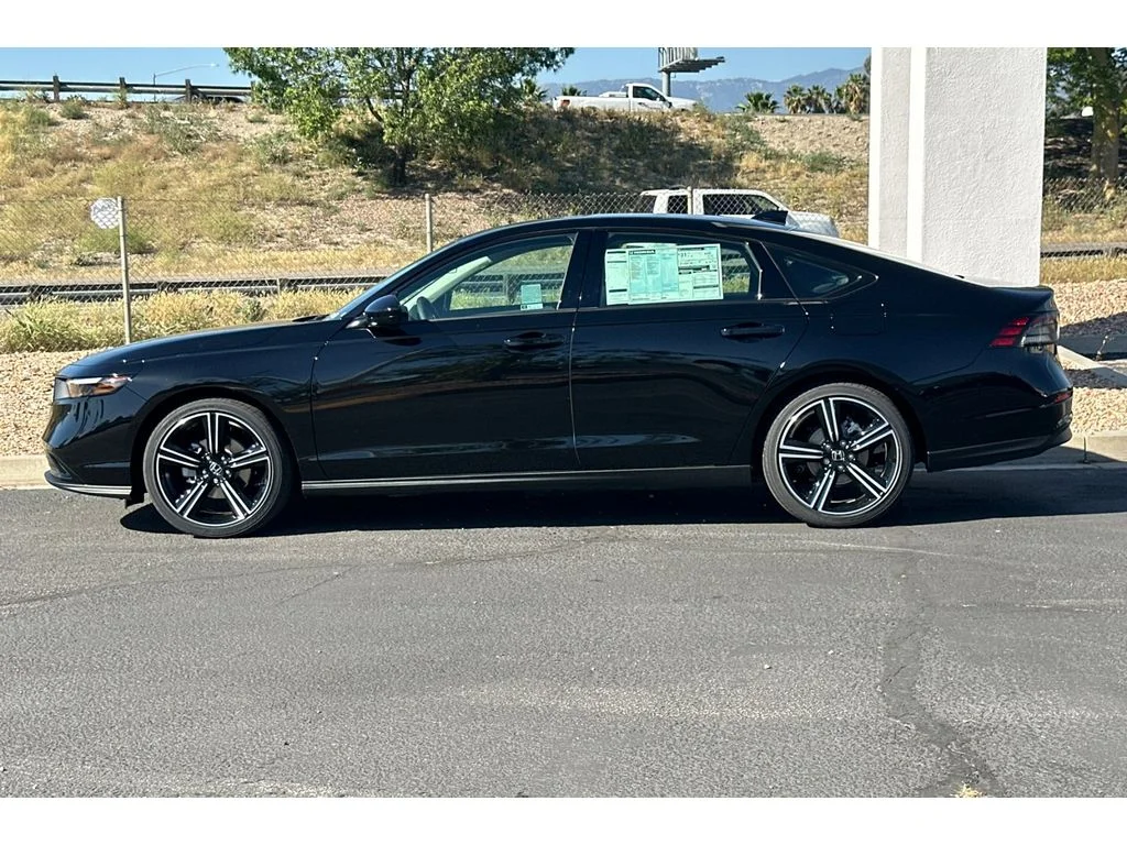New 2026 Crystal Black Pearl Honda SE image 8