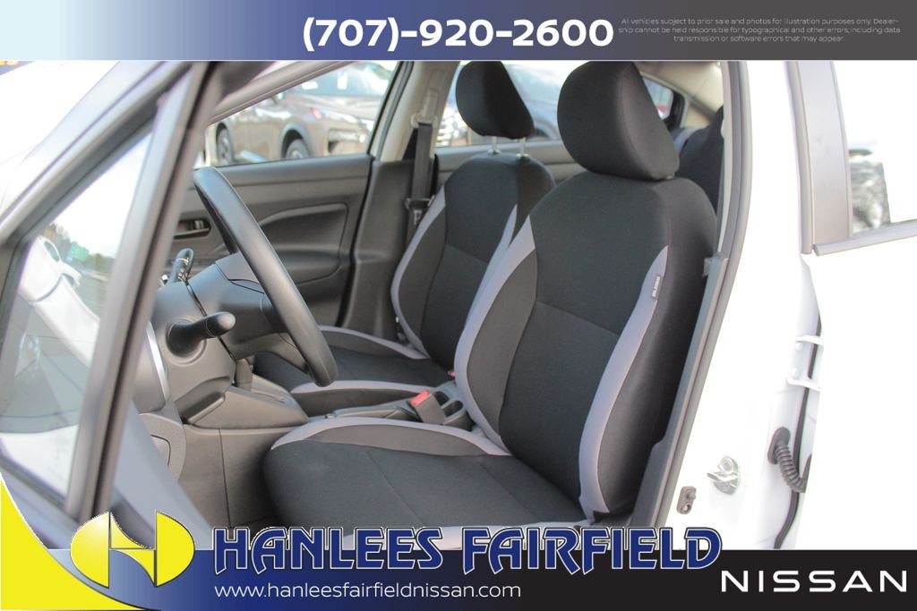 2025 Nissan Versa Sedan SV - Photo 12