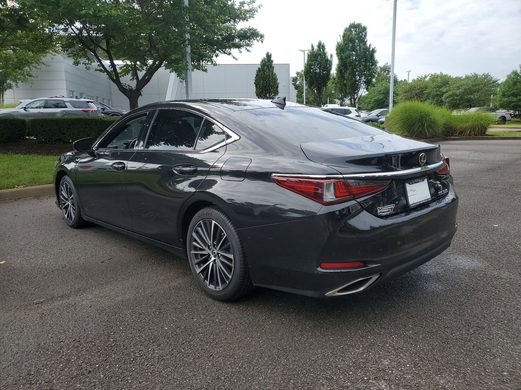 Used 2020 Black Lexus 350 image 3