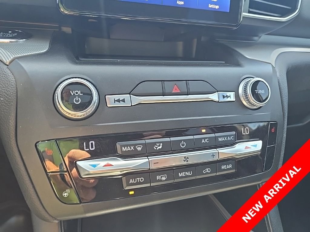 Used 2020  Ford XLT image 12
