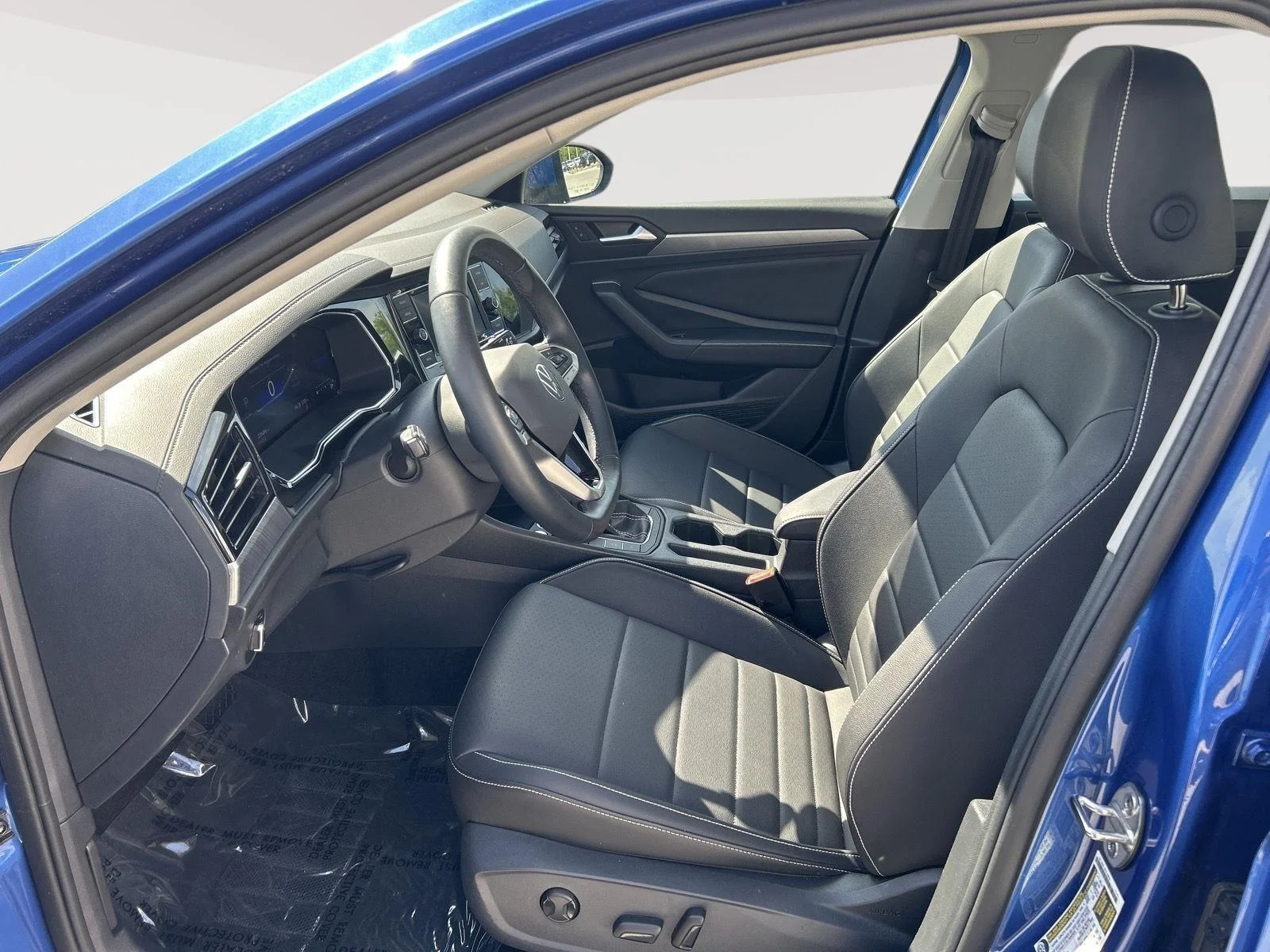 3VW7M7BU7RM003934