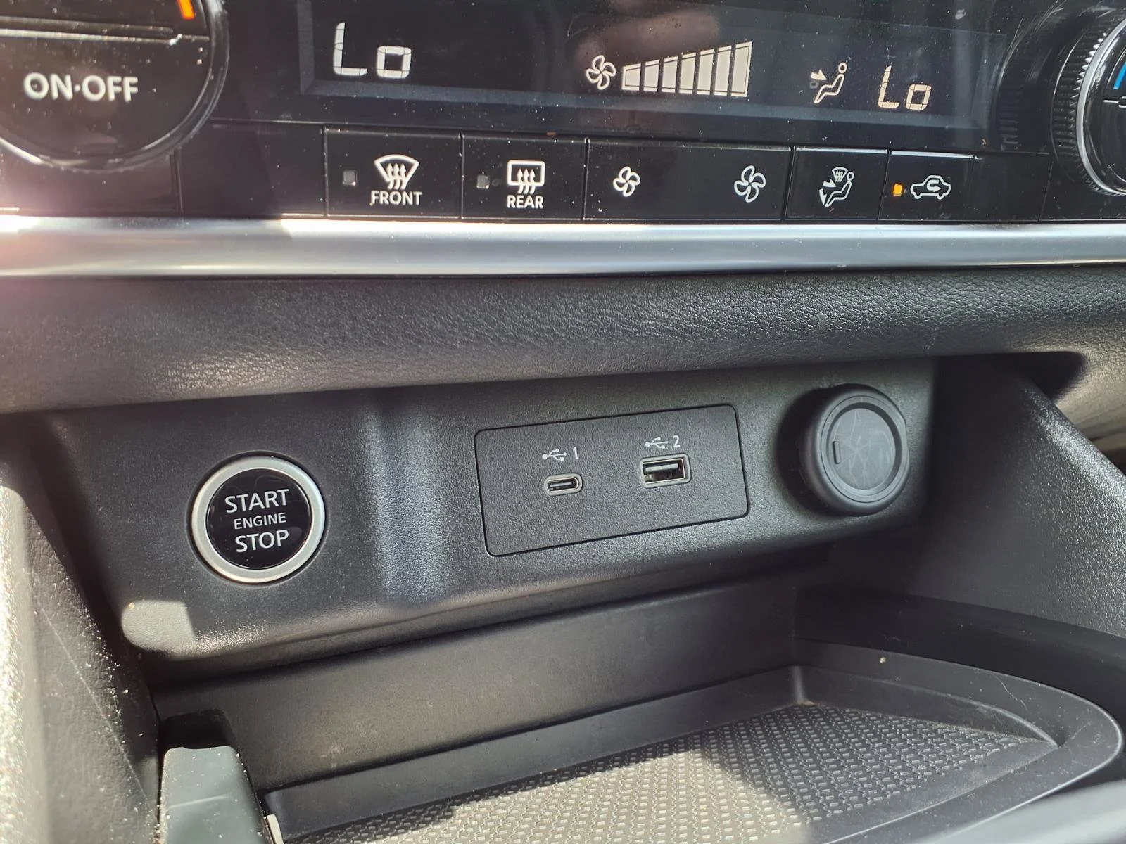 Used 2023 Gun Metallic Nissan SV image 7