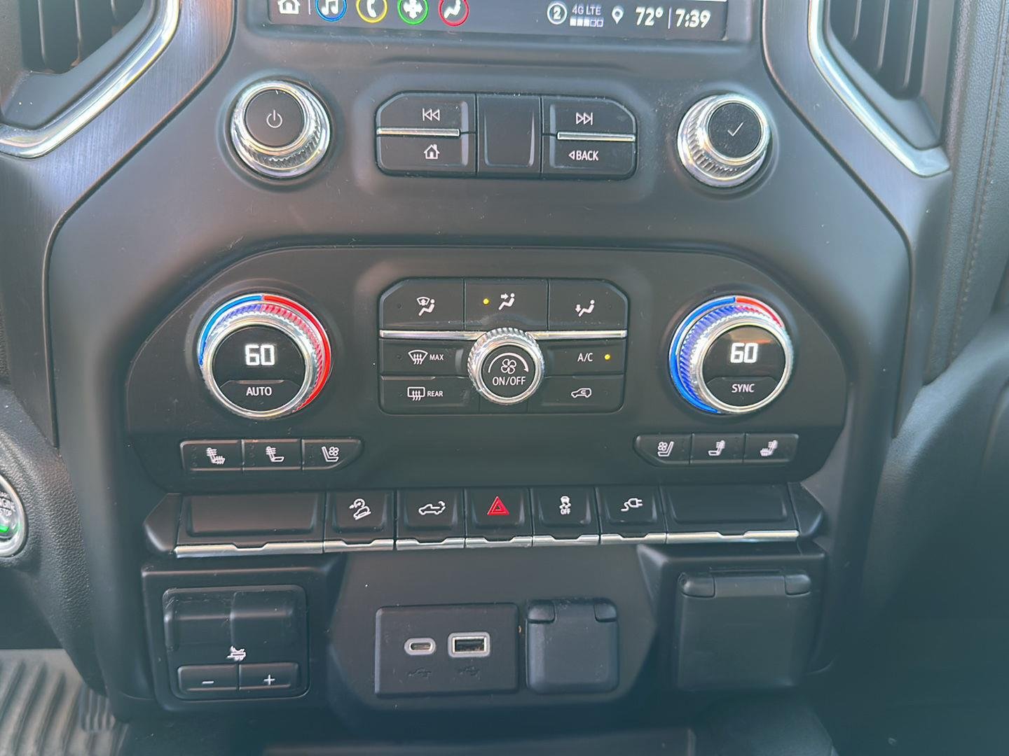 Used 2022 Summit White GMC AT4 image 12