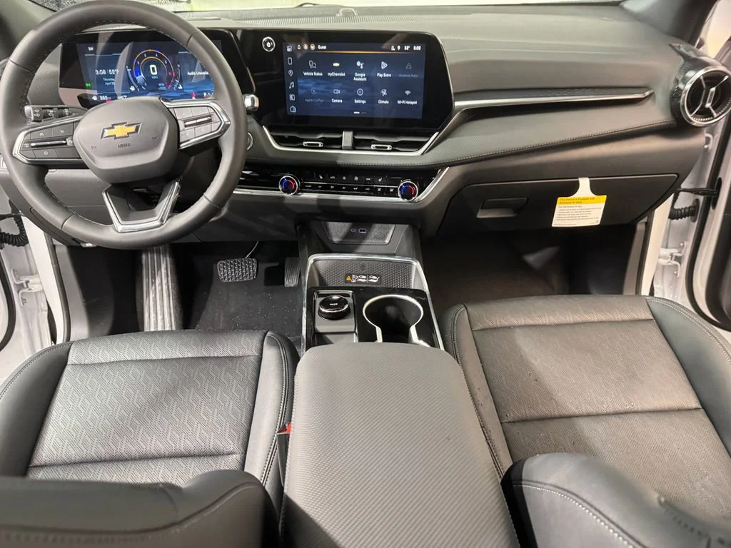 New 2026 Summit White Chevrolet LT image 10