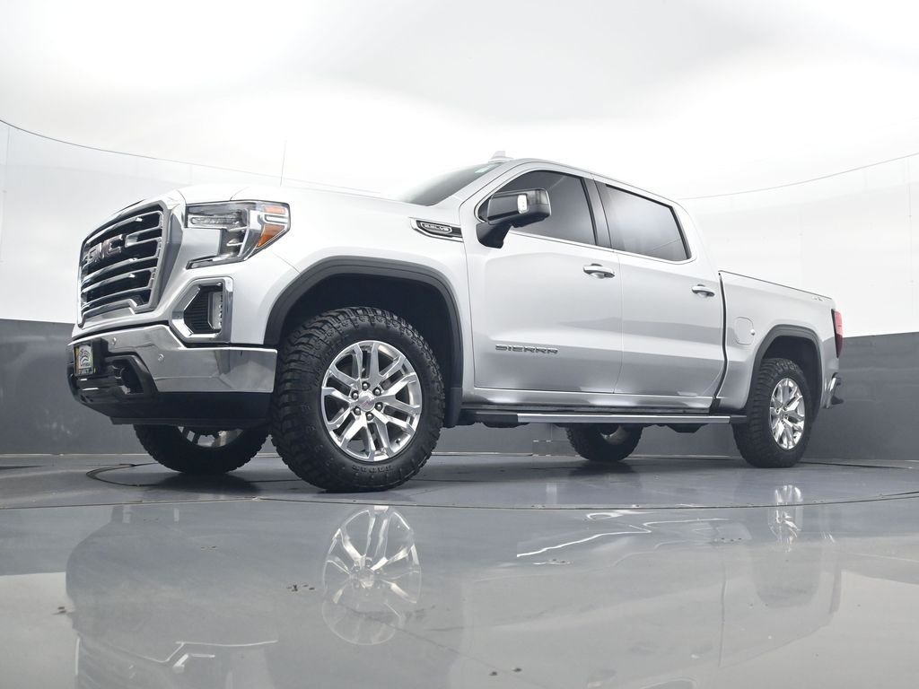 Used 2019 Silver GMC SLT image 22