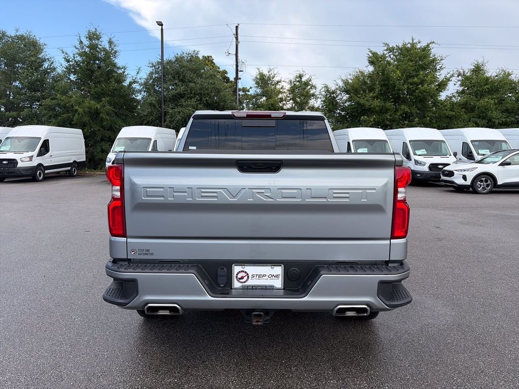 Used 2025 Gray Chevrolet RST image 6