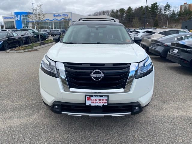 Used 2022 White Nissan Platinum image 10