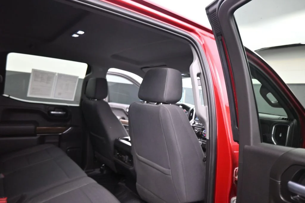 Used 2021  Chevrolet LT Trail Boss image 47
