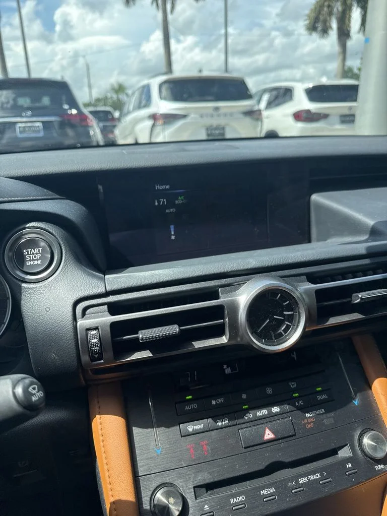 Used 2022 Obsidian Lexus 350 image 3