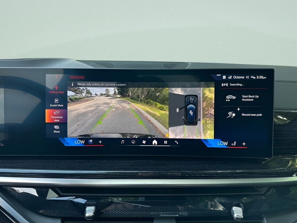 New 2026 Black Sapphire Metallic BMW xDrive40i image 17