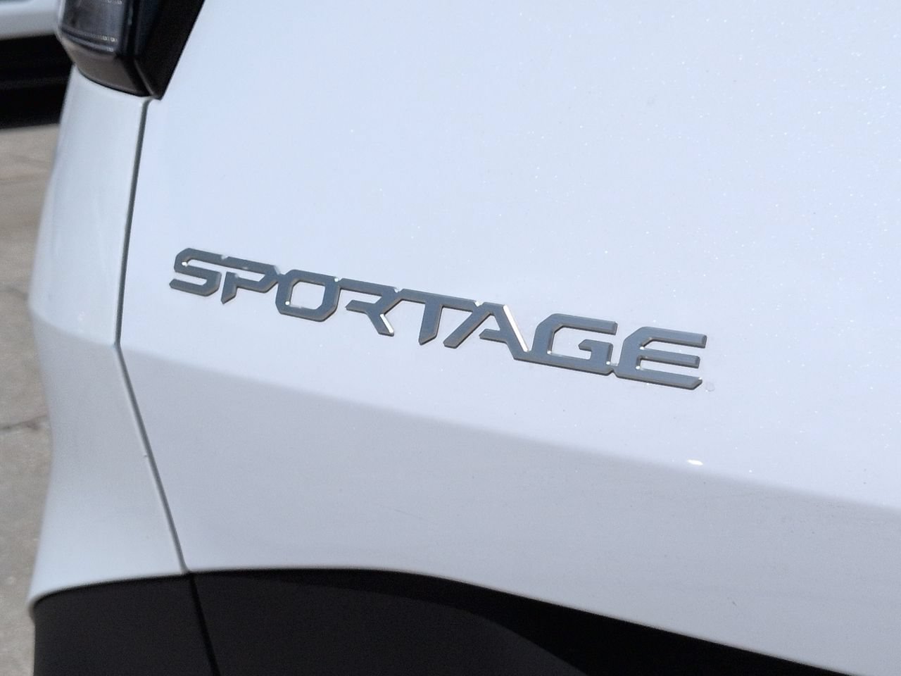 Certified Used 2024 Glacial White Pearl Kia EX image 11