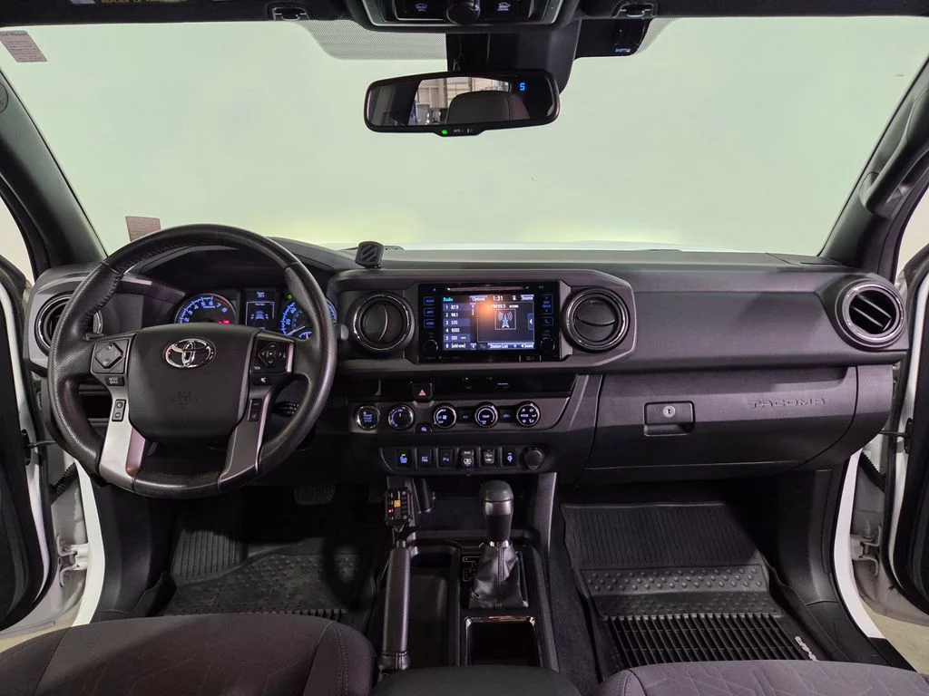 Used 2018 White Toyota TRD Off-Road image 21