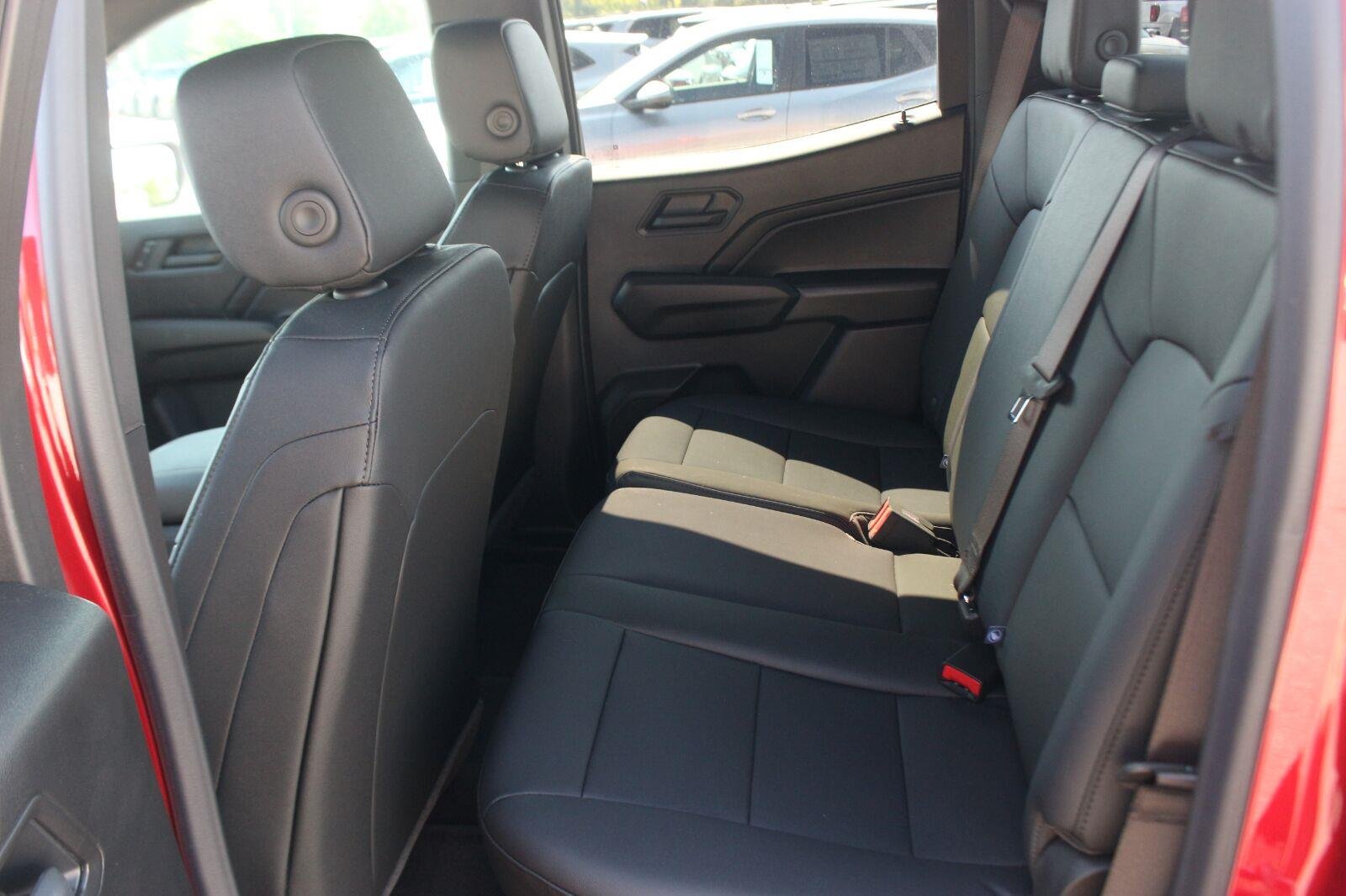 Used 2026 Radiant Red Tintcoat Chevrolet Trail Boss image 33