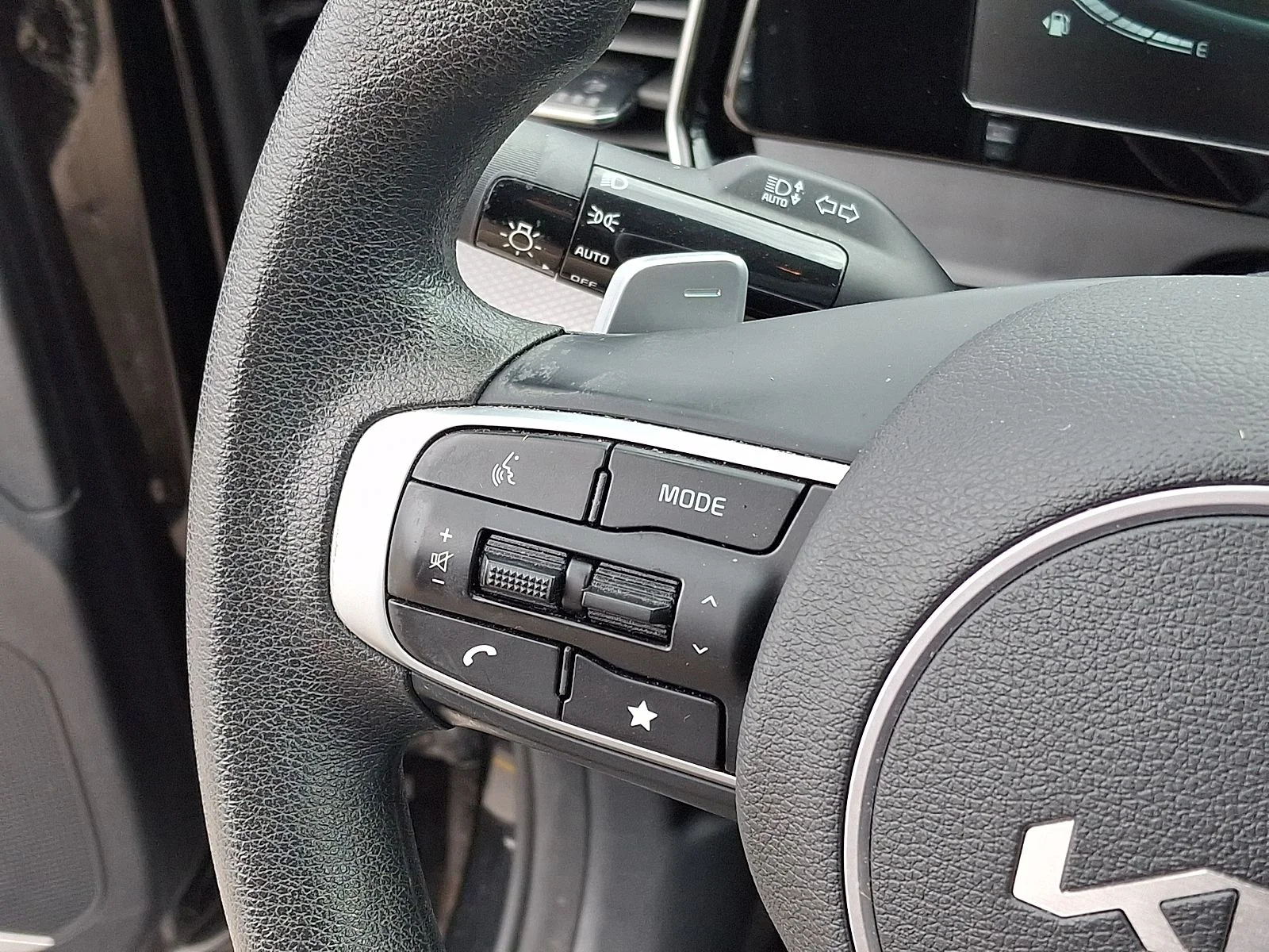 Certified Used 2023 Black Kia LX image 21