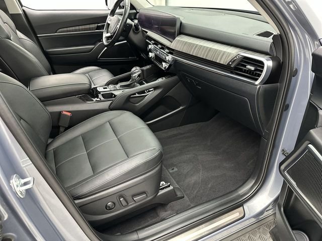 Used 2025 Silver Kia SX image 26