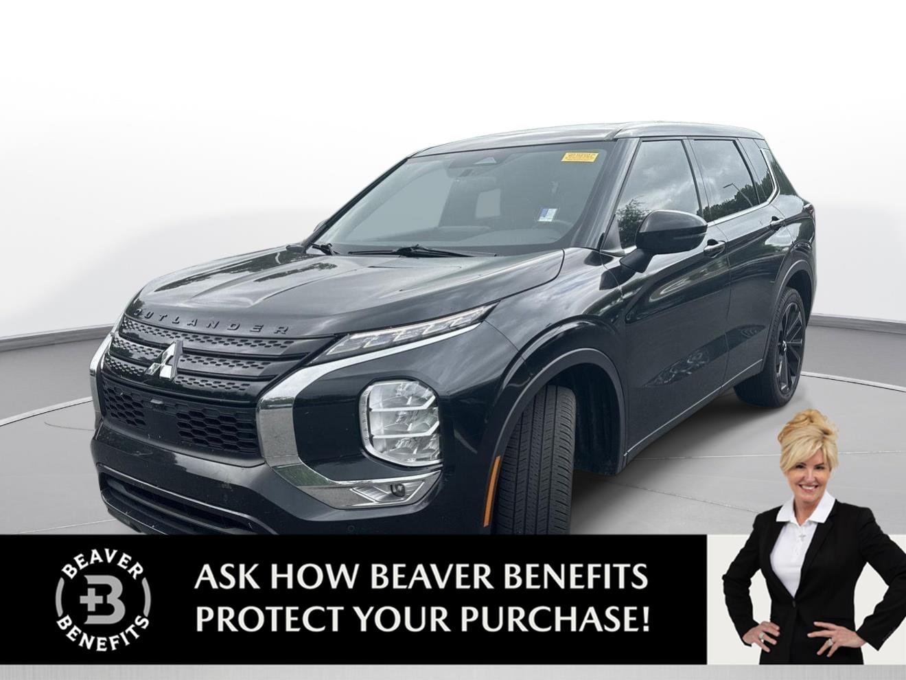 2024 Mitsubishi Outlander SE Black Edition w Pano 2WD's photo