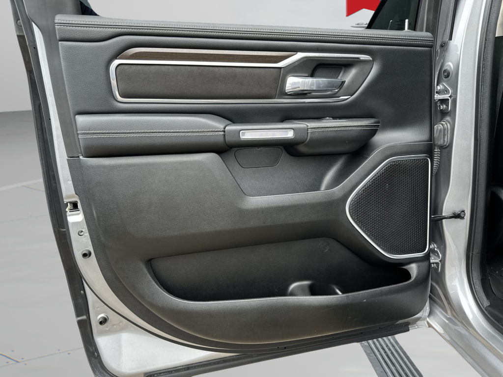 Used 2022 Silver Ram Laramie image 25