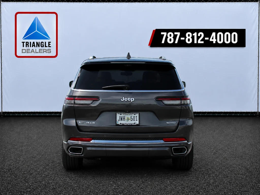 Used 2021 Gray Jeep Summit image 5