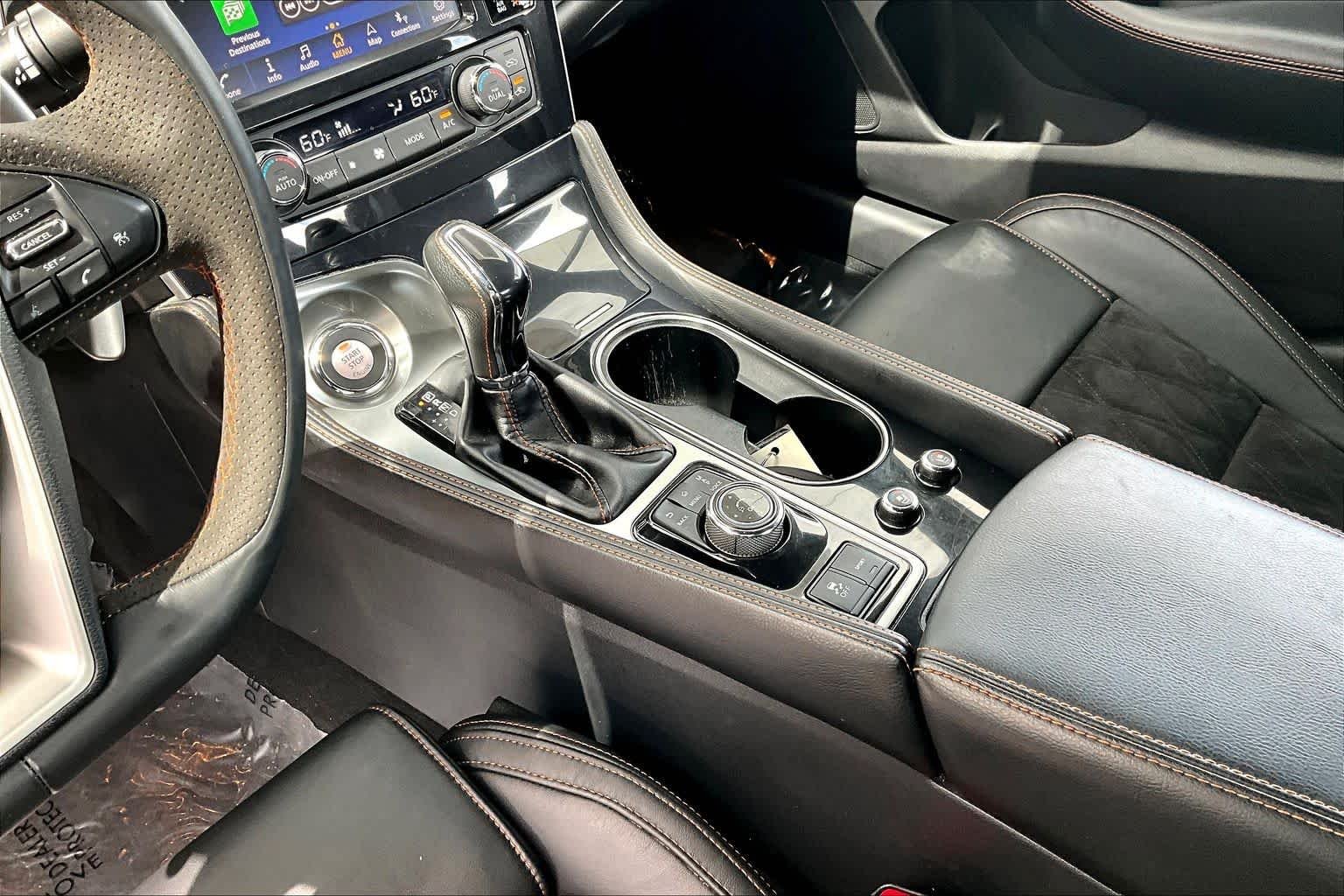 Used 2023 Super Black Nissan SR image 17