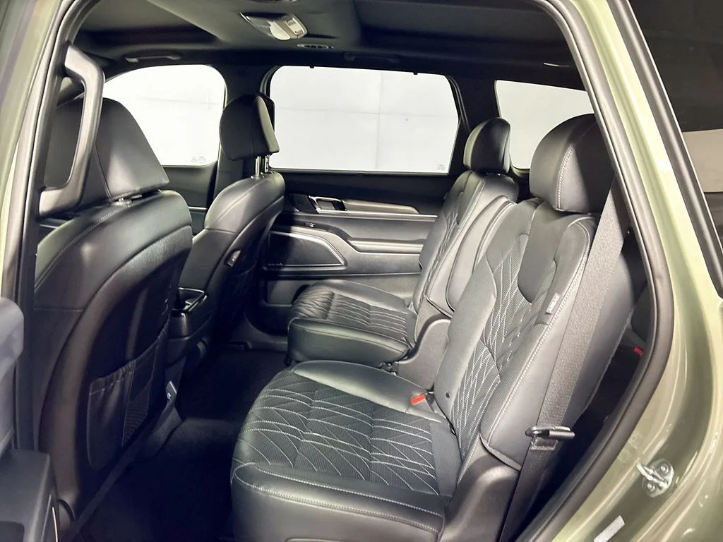 Used 2025 Green Kia SX X-Line image 21