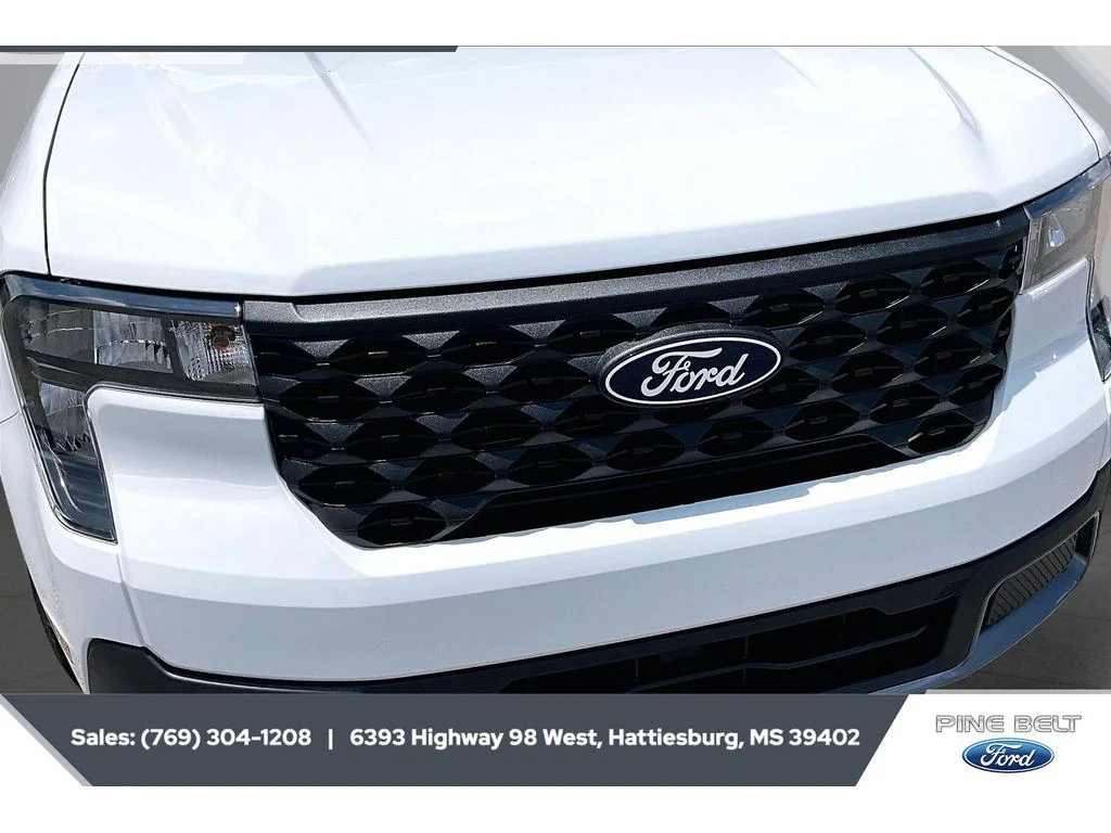 New 2026 Oxford White Ford XLT image 22