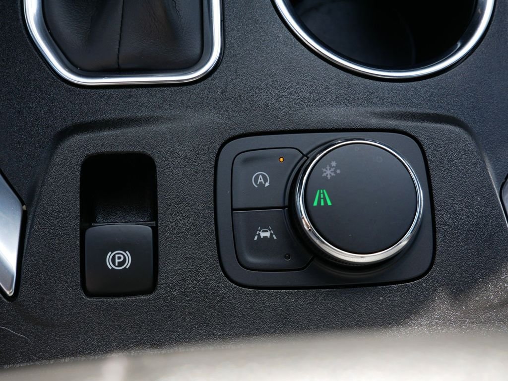 Certified Used 2023  Chevrolet LT image 26