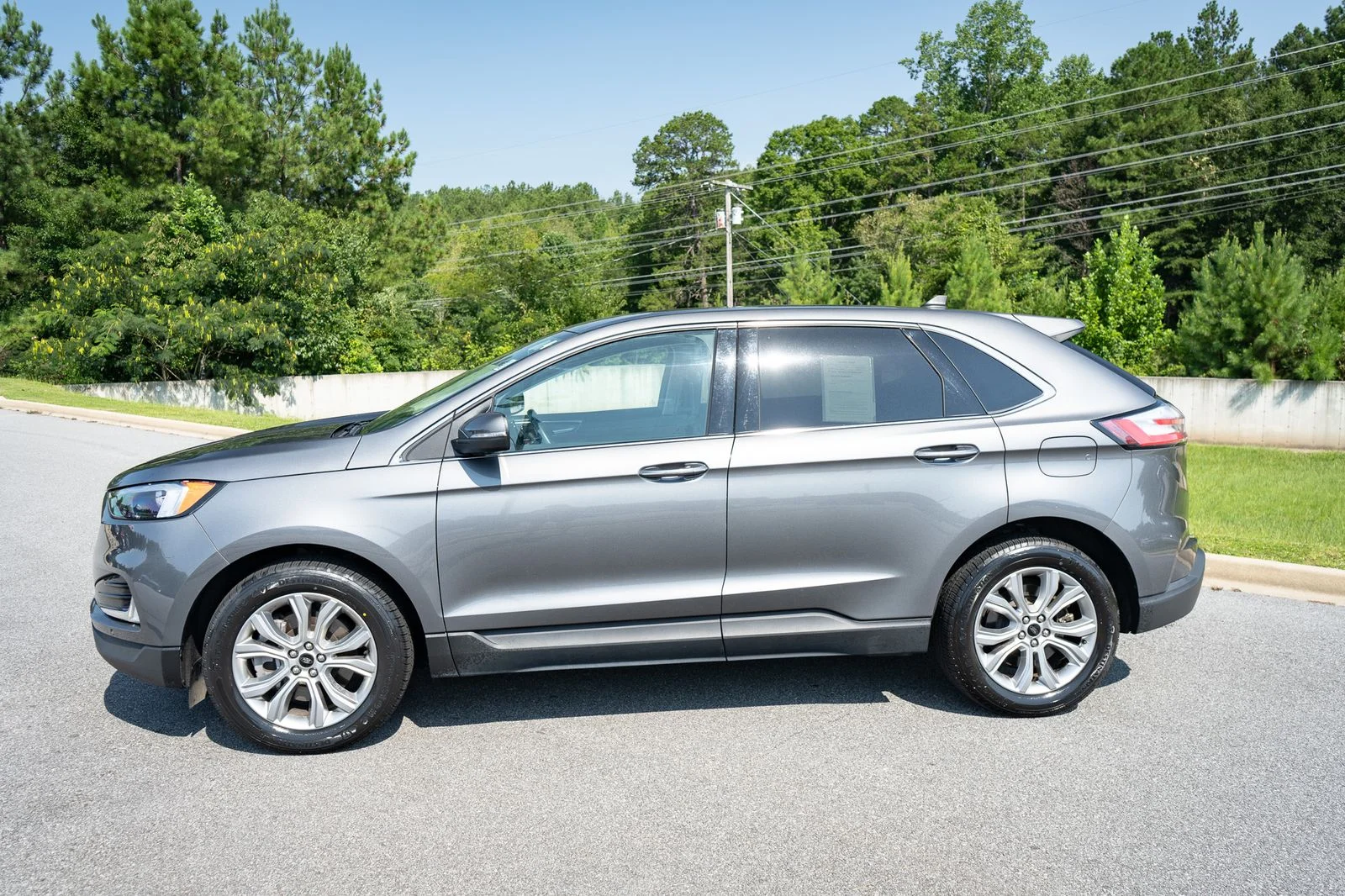 Used 2024 Gray Ford Titanium image 5