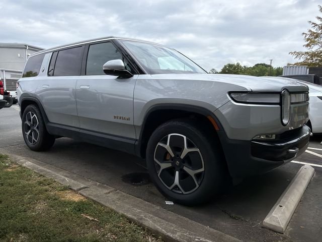 Used 2024  Rivian Adventure image 8