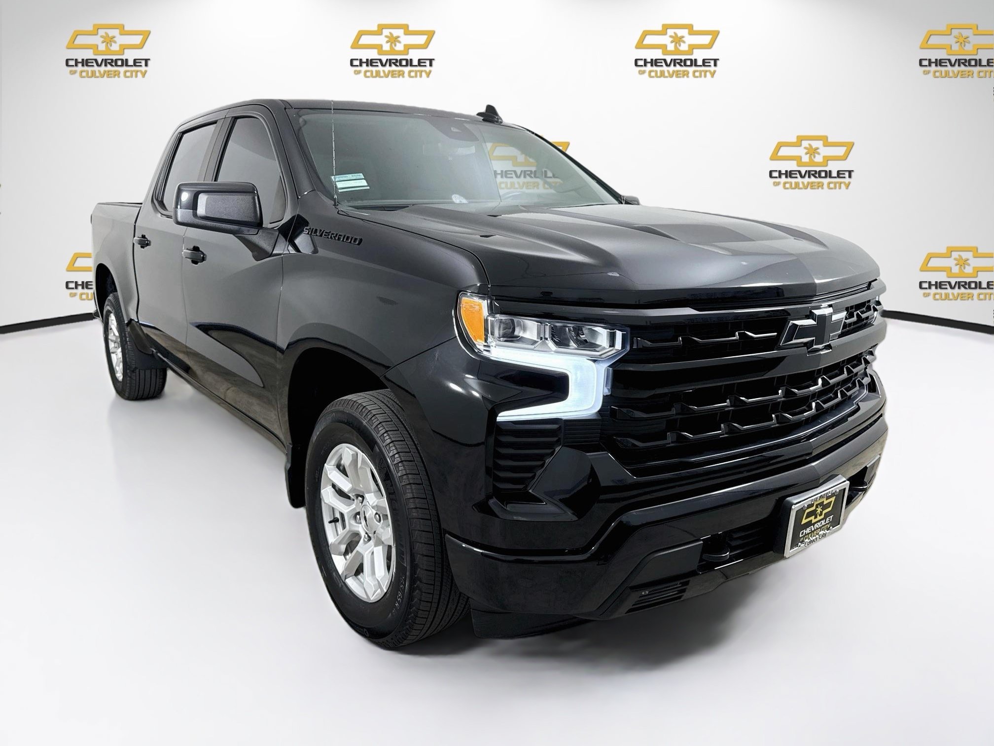 Used 2023 Black Chevrolet RST image 1